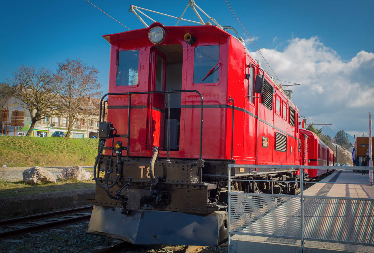 La Mure (Isère) : le premier train électrique au monde reprend du service le 1er juillet 2021 !